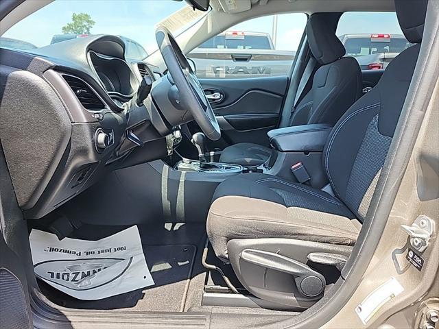 used 2021 Jeep Cherokee car, priced at $19,495