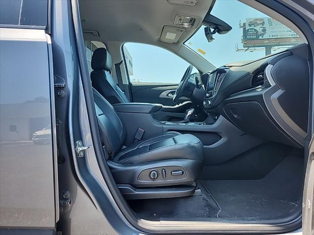 used 2021 Chevrolet Traverse car, priced at $30,495