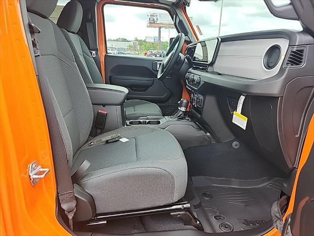 new 2025 Jeep Gladiator car, priced at $45,273