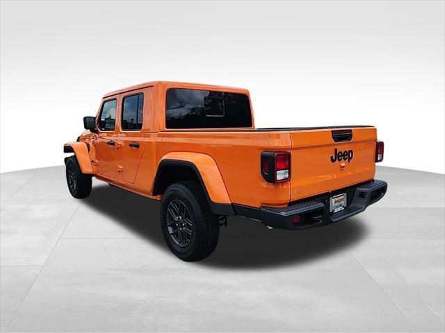new 2025 Jeep Gladiator car, priced at $45,273