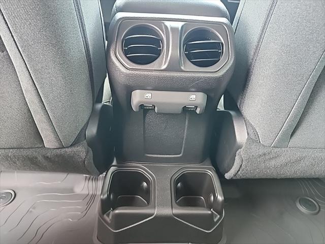 new 2025 Jeep Gladiator car, priced at $45,273