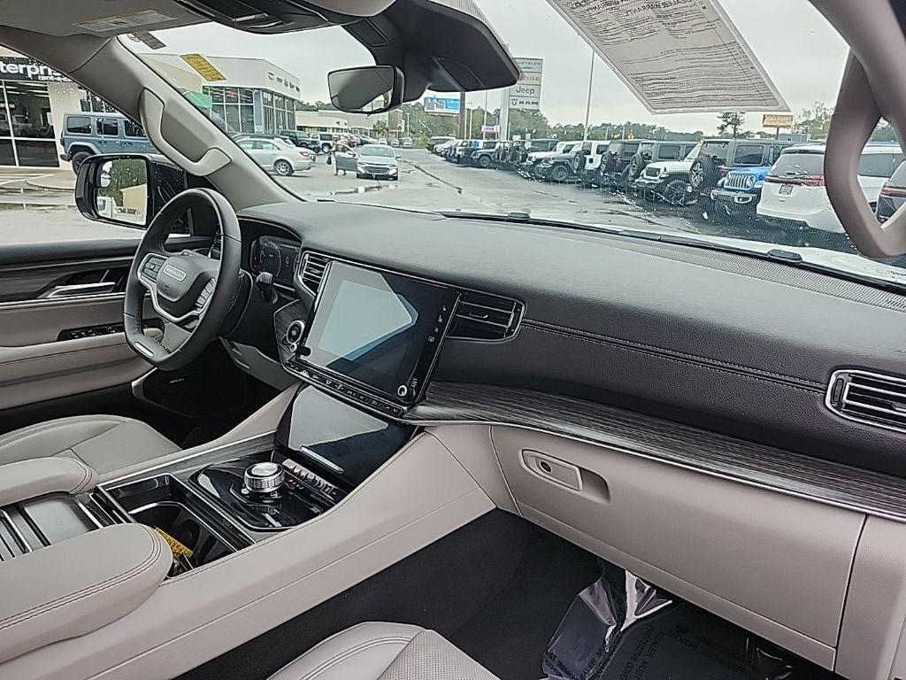 used 2023 Jeep Wagoneer car, priced at $42,495