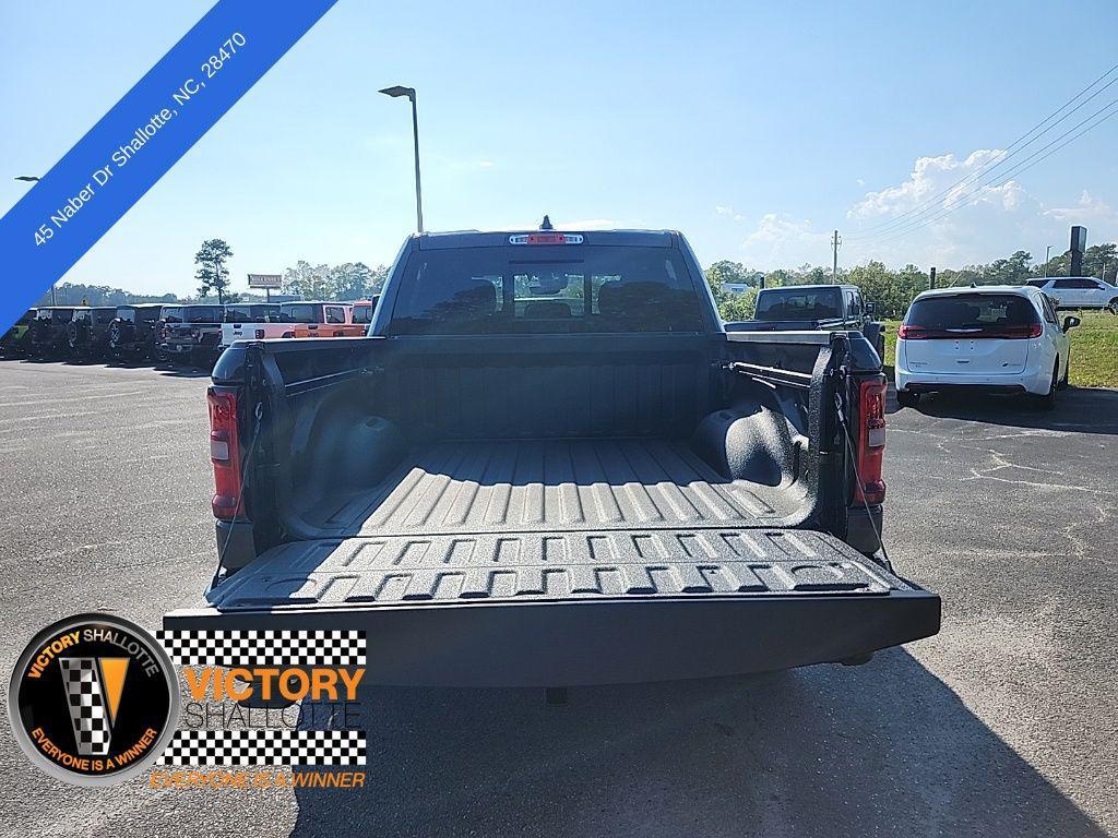 new 2025 Ram 1500 car, priced at $61,670