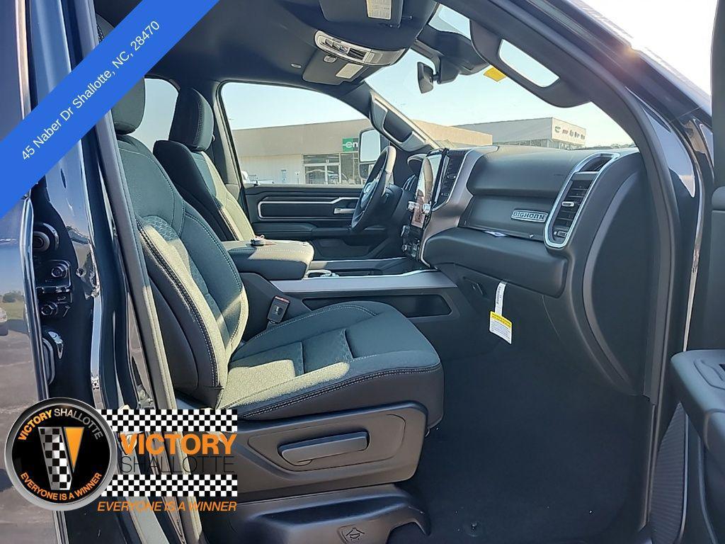 new 2025 Ram 1500 car, priced at $61,670