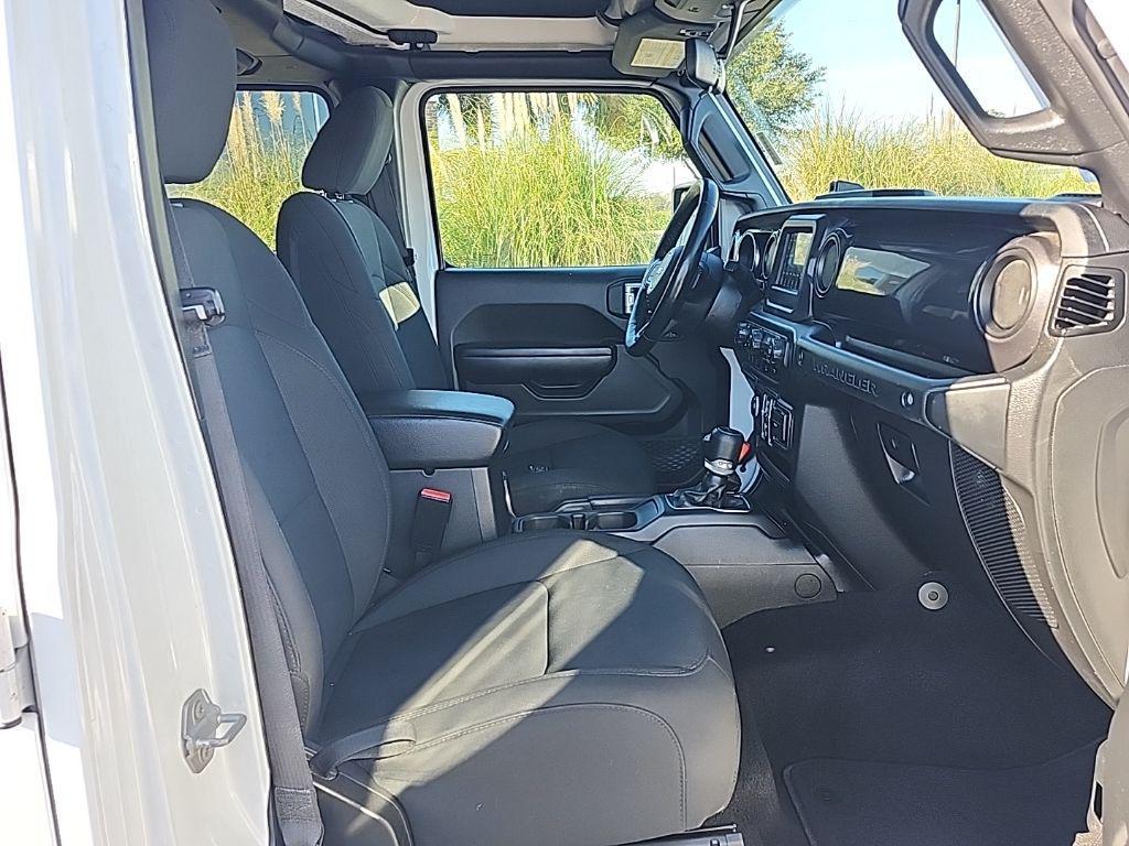 used 2021 Jeep Wrangler Unlimited car, priced at $26,883