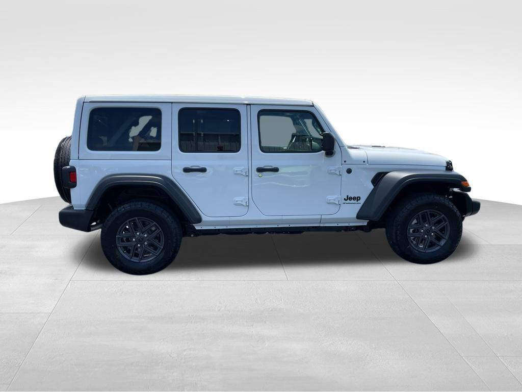 new 2025 Jeep Wrangler car, priced at $48,451