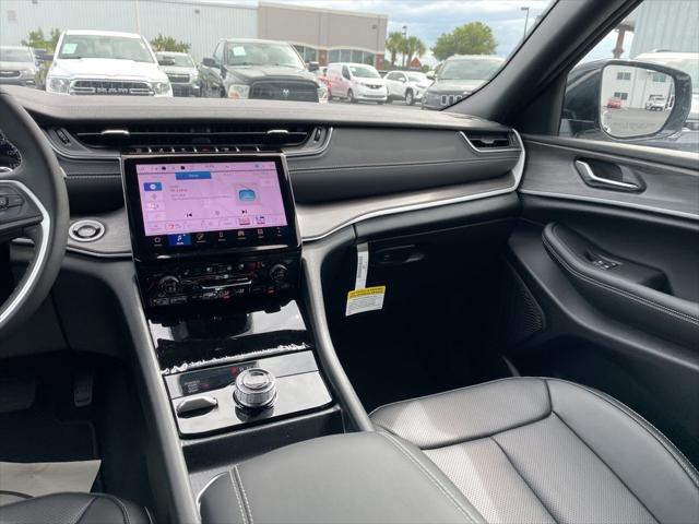 new 2025 Jeep Grand Cherokee car, priced at $48,816