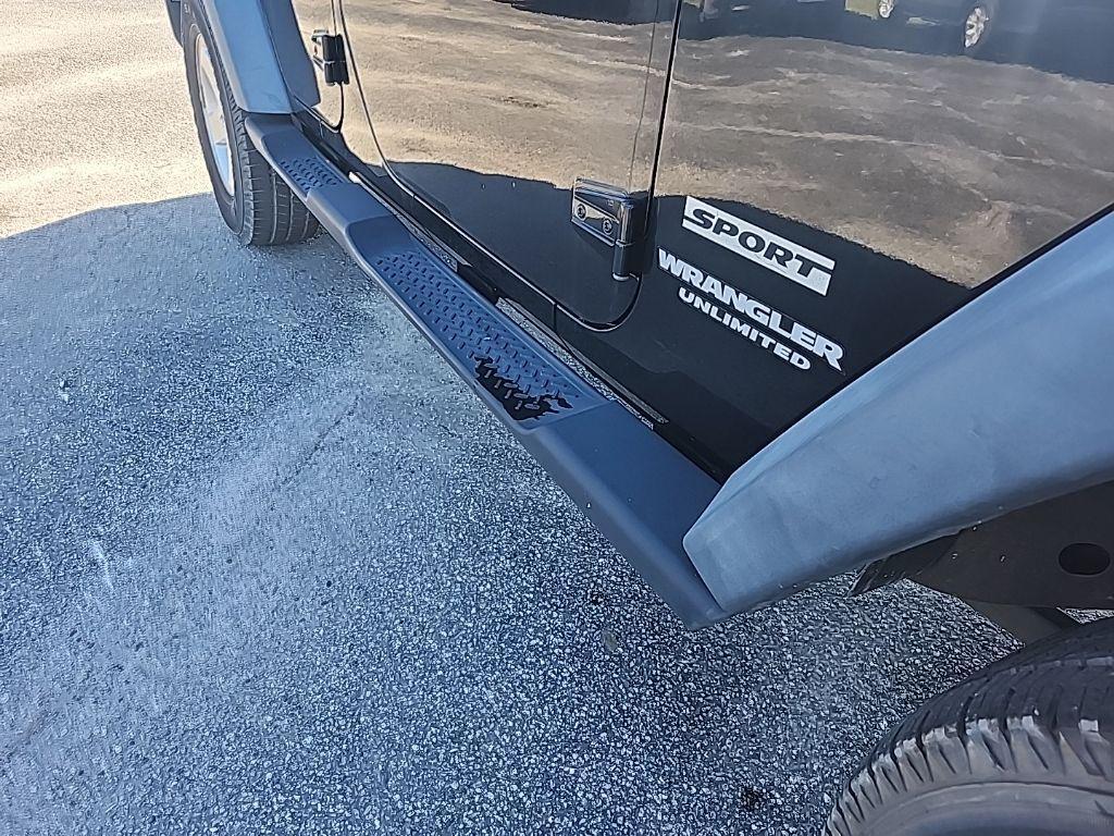 used 2010 Jeep Wrangler Unlimited car, priced at $14,495