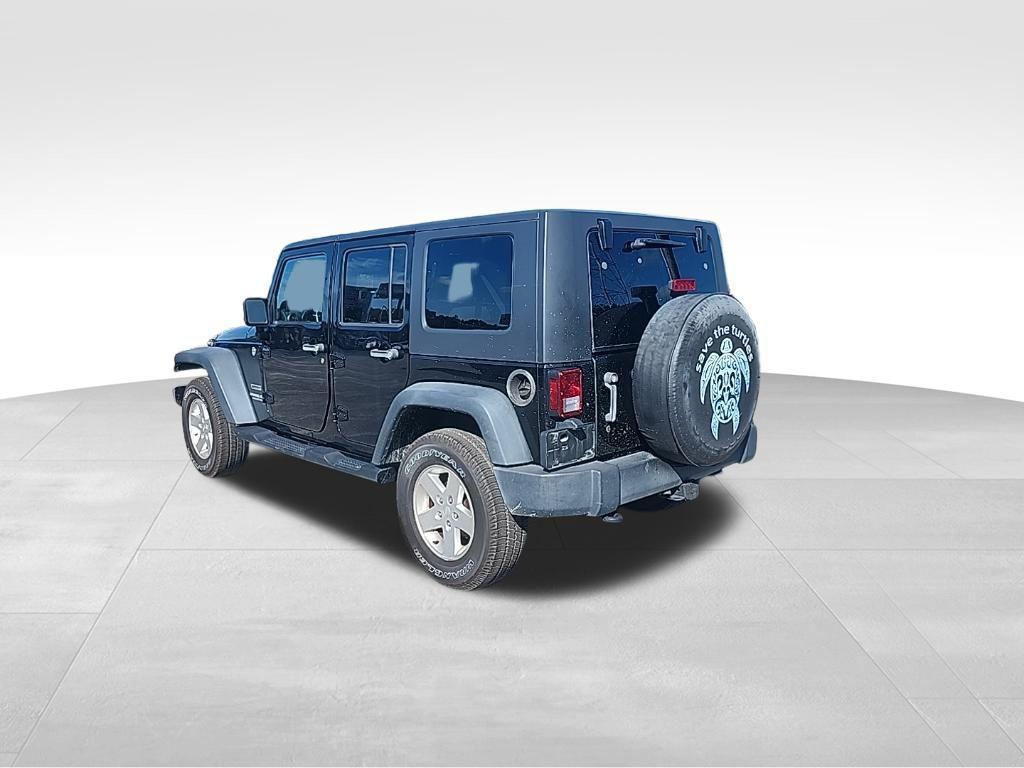 used 2010 Jeep Wrangler Unlimited car, priced at $14,495
