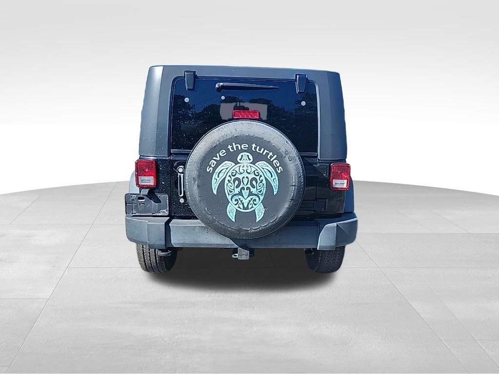 used 2010 Jeep Wrangler Unlimited car, priced at $14,495