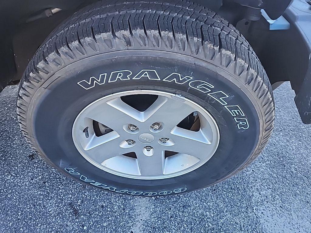 used 2010 Jeep Wrangler Unlimited car, priced at $14,495