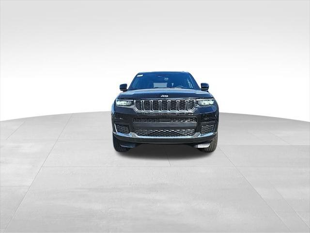 new 2025 Jeep Grand Cherokee car, priced at $44,920