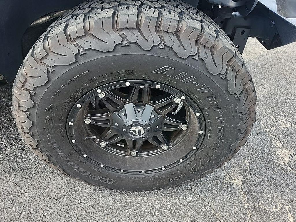 used 2014 Jeep Wrangler Unlimited car, priced at $18,000