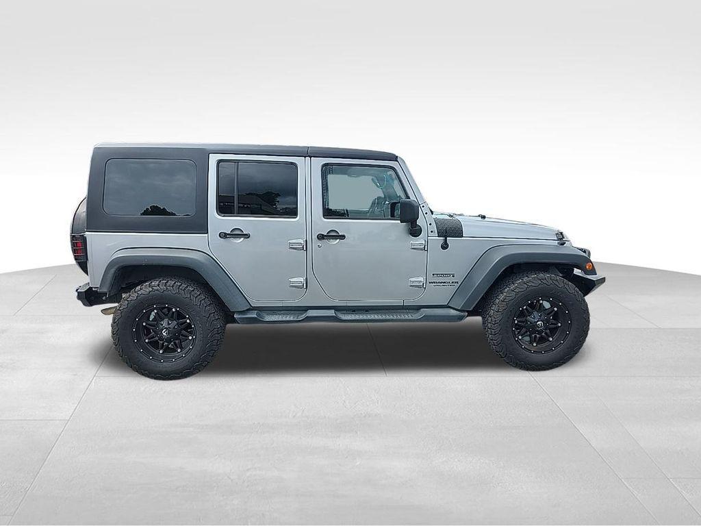 used 2014 Jeep Wrangler Unlimited car, priced at $18,000
