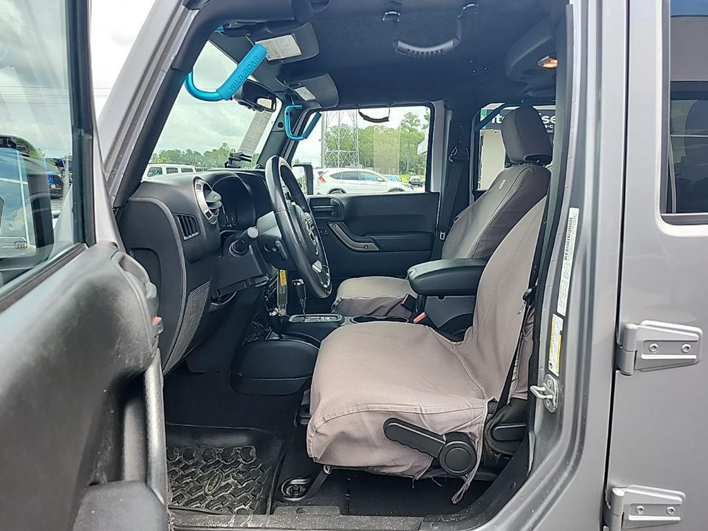 used 2014 Jeep Wrangler Unlimited car, priced at $18,000