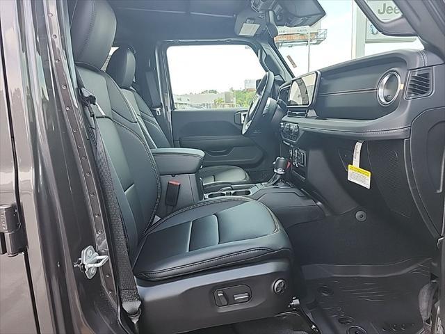 new 2025 Jeep Wrangler car, priced at $51,202