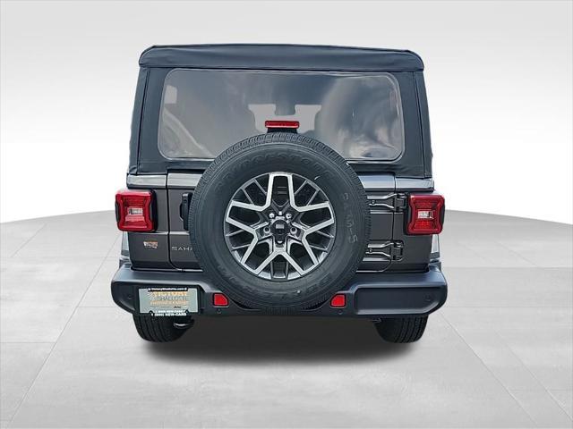 new 2025 Jeep Wrangler car, priced at $51,202