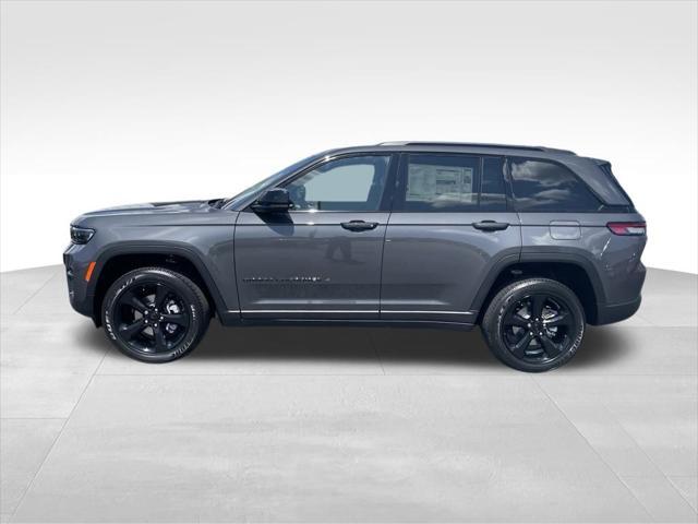 new 2023 Jeep Grand Cherokee car, priced at $45,629