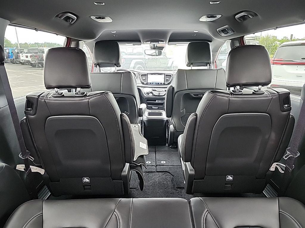 new 2026 Chrysler Pacifica car, priced at $42,509