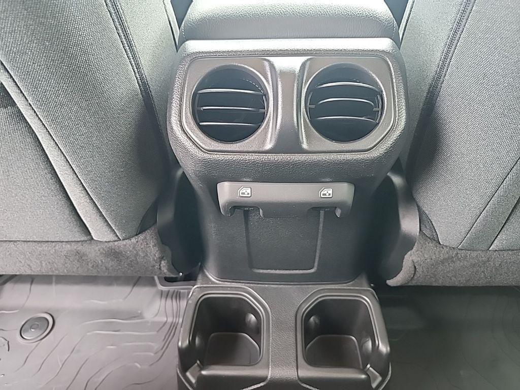 new 2025 Jeep Gladiator car, priced at $42,607