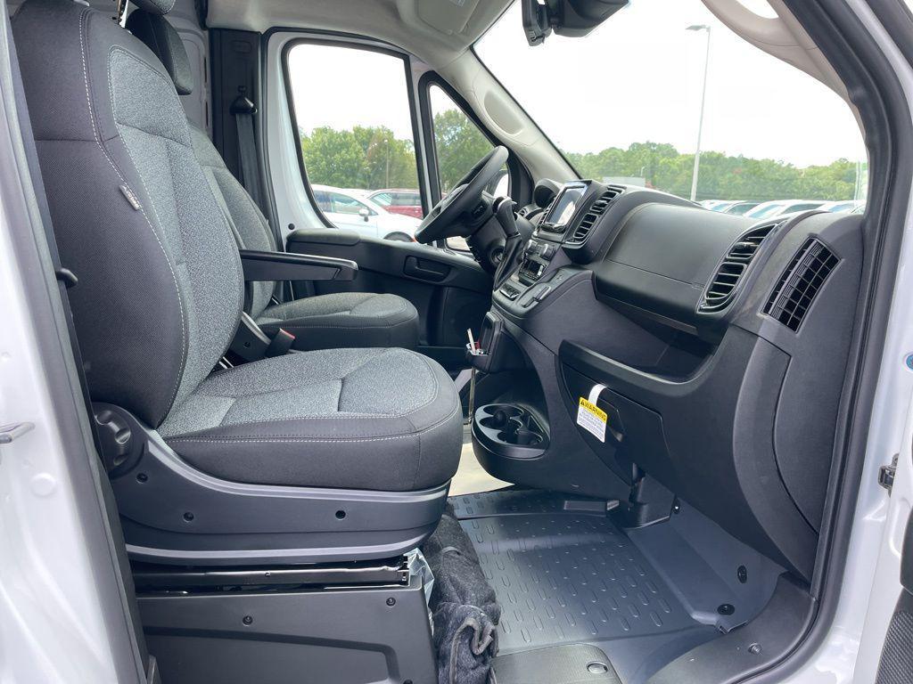 new 2025 Ram ProMaster 2500 car, priced at $47,940