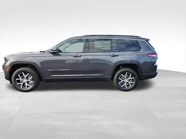 new 2025 Jeep Grand Cherokee car, priced at $48,290