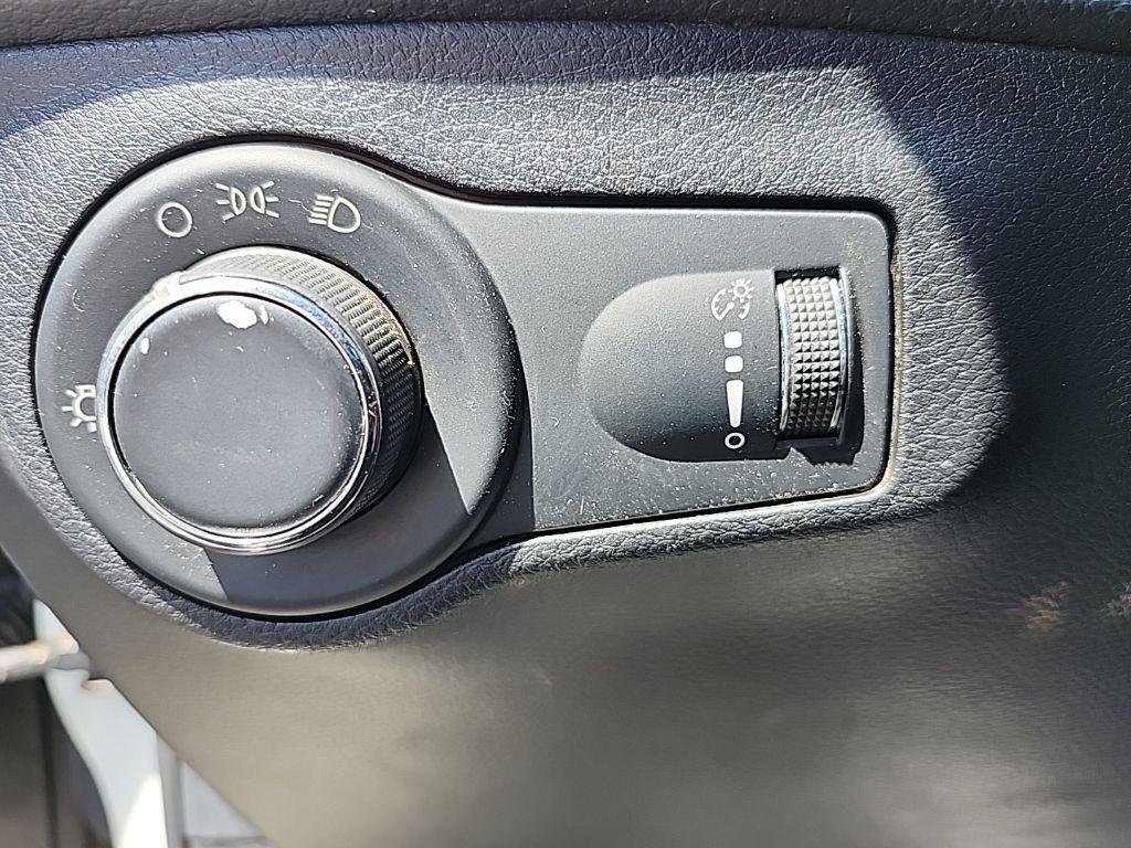 used 2018 Jeep Compass car, priced at $11,250