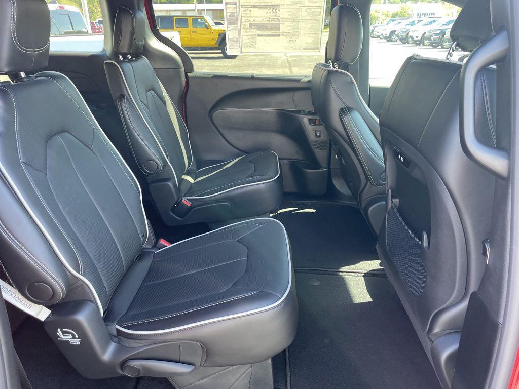 new 2026 Chrysler Pacifica car, priced at $50,575