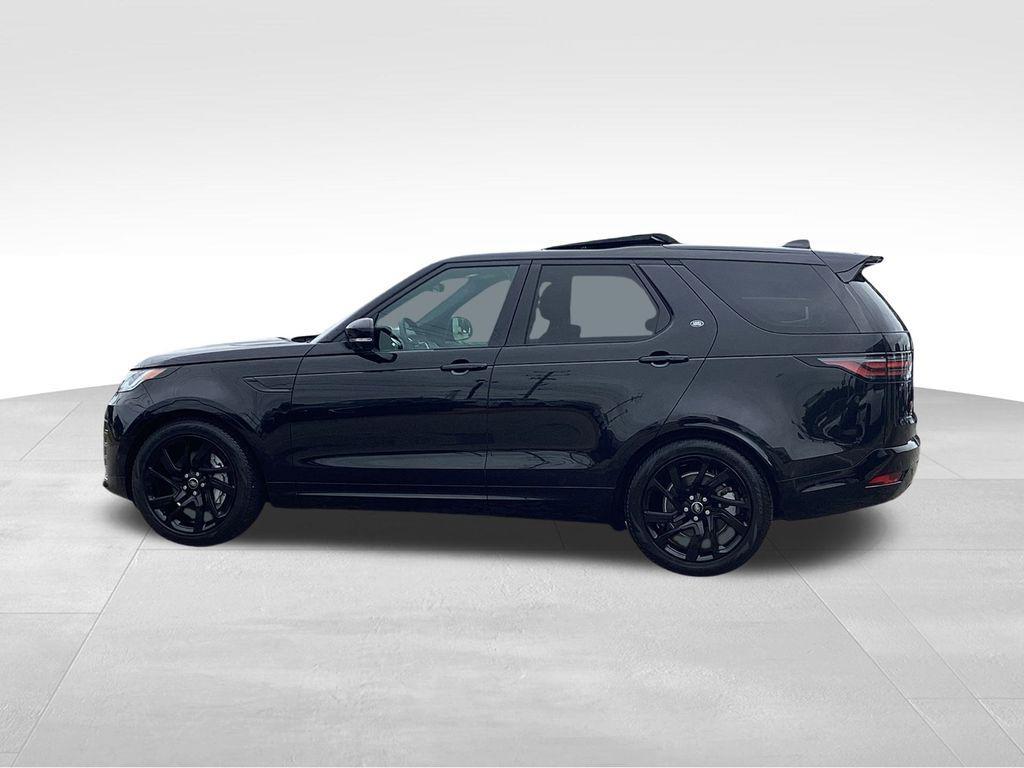used 2024 Land Rover Discovery car, priced at $48,995