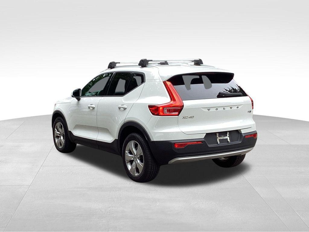 used 2020 Volvo XC40 car, priced at $21,895