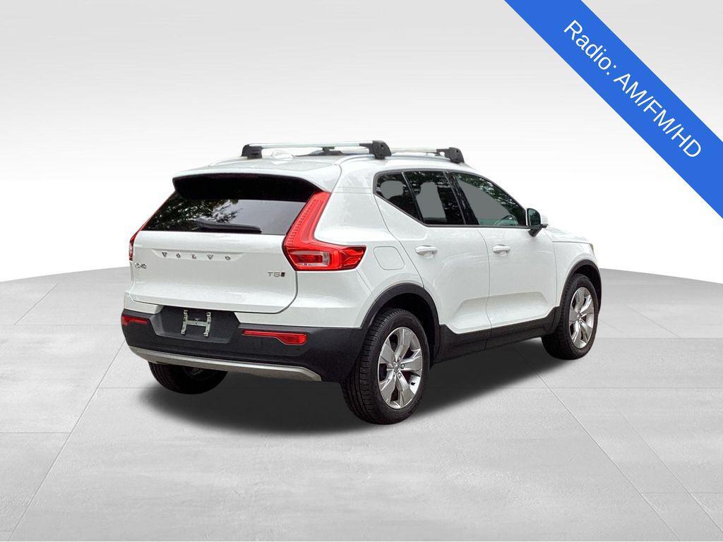 used 2020 Volvo XC40 car, priced at $21,895