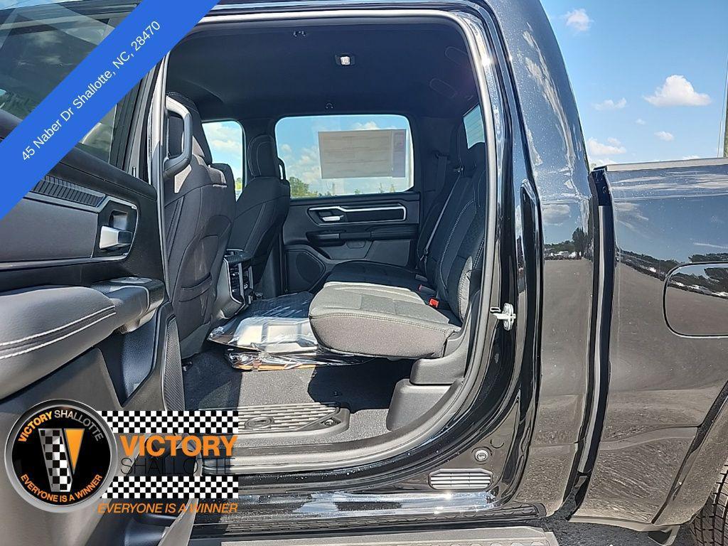 new 2025 Ram 1500 car, priced at $61,275