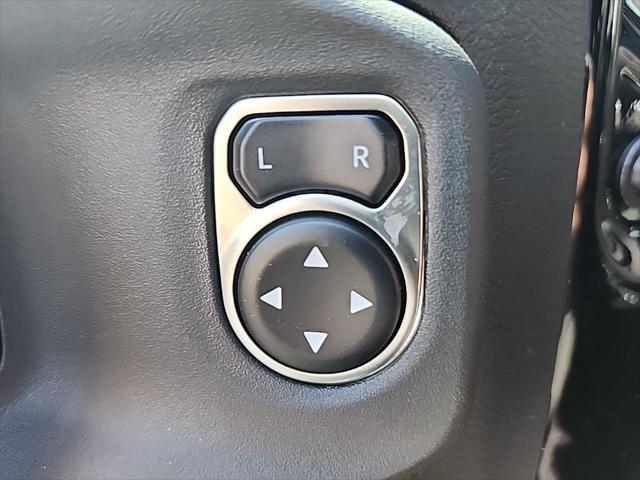 new 2025 Jeep Gladiator car, priced at $42,814