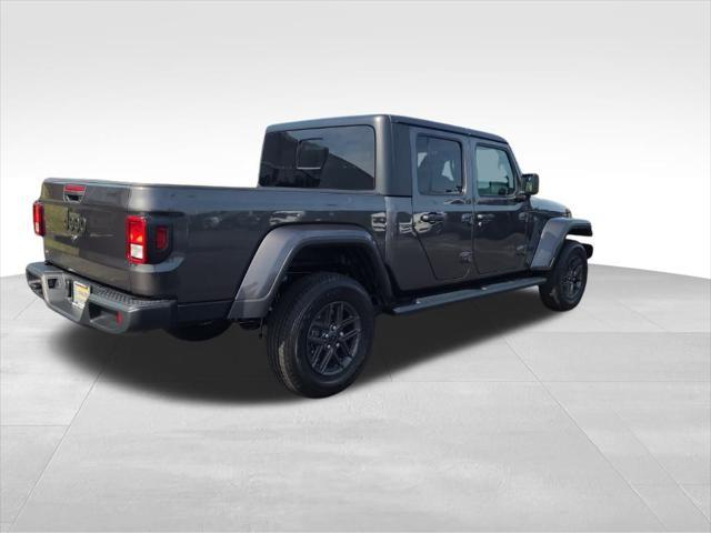 new 2024 Jeep Gladiator car, priced at $45,250