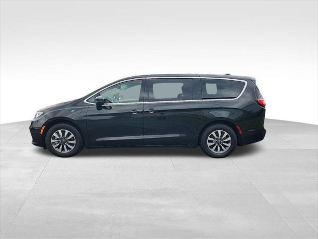 used 2023 Chrysler Pacifica Hybrid car, priced at $20,995