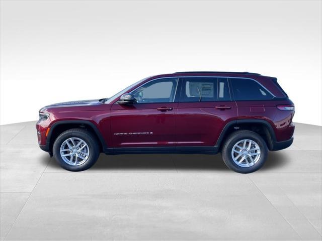 new 2025 Jeep Grand Cherokee car, priced at $37,675