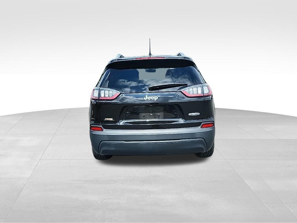 used 2020 Jeep Cherokee car, priced at $16,695