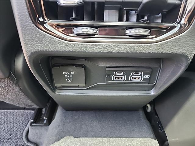 new 2025 Jeep Grand Cherokee car, priced at $62,860