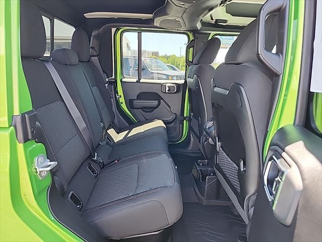 new 2025 Jeep Gladiator car, priced at $51,488