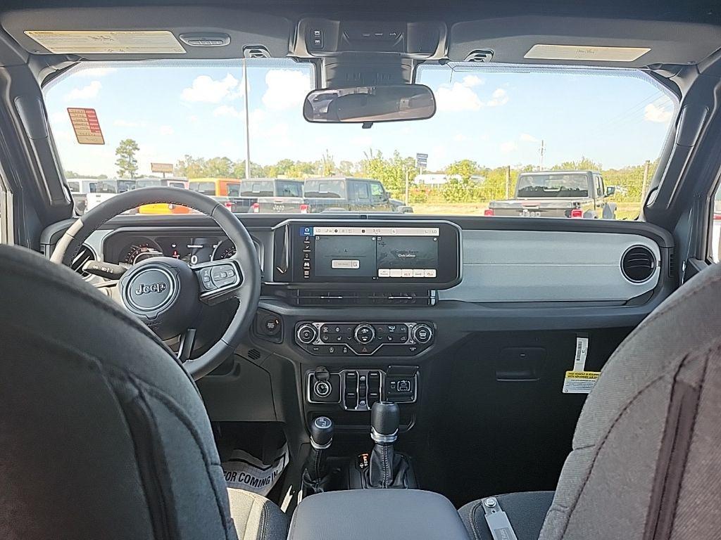 new 2025 Jeep Wrangler car, priced at $51,770