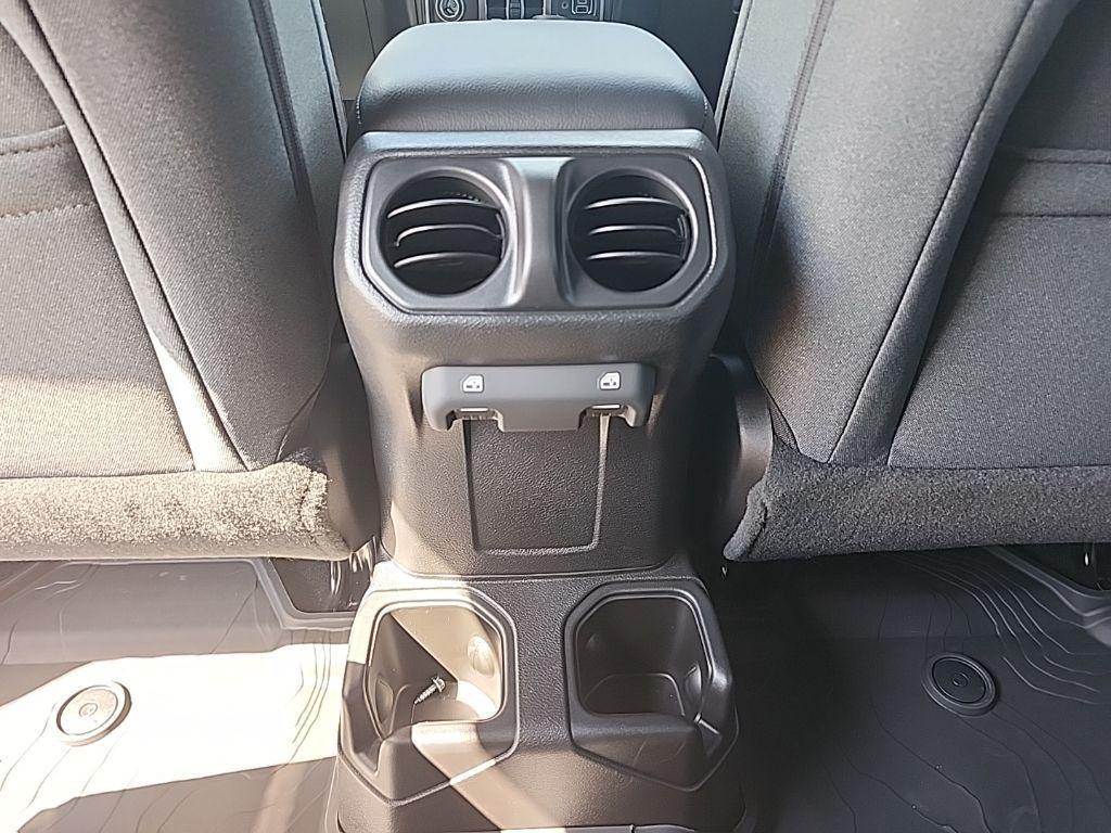 new 2025 Jeep Wrangler car, priced at $51,770