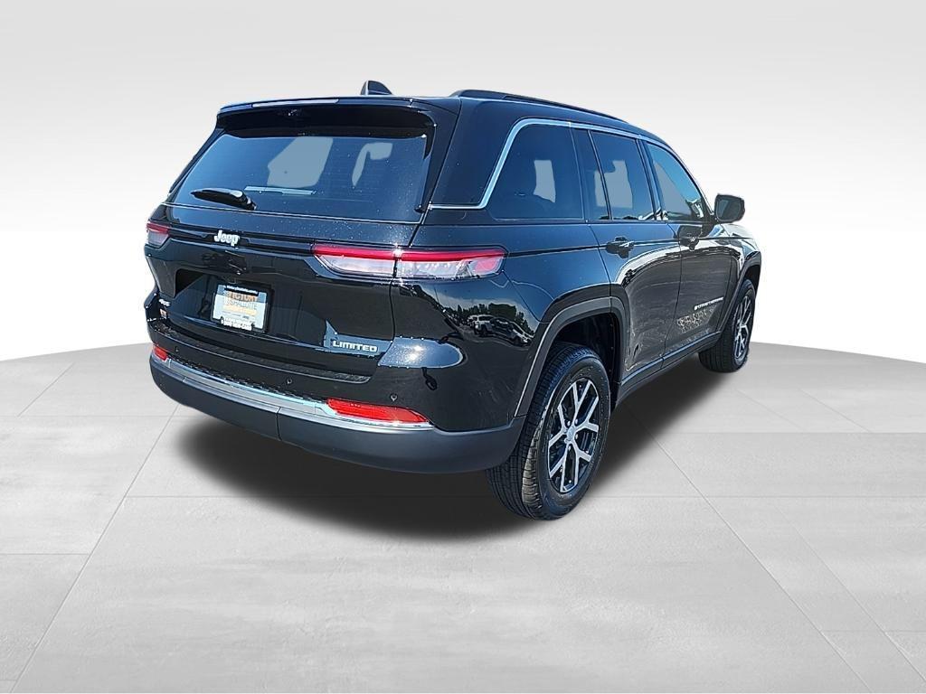 new 2025 Jeep Grand Cherokee car, priced at $46,880