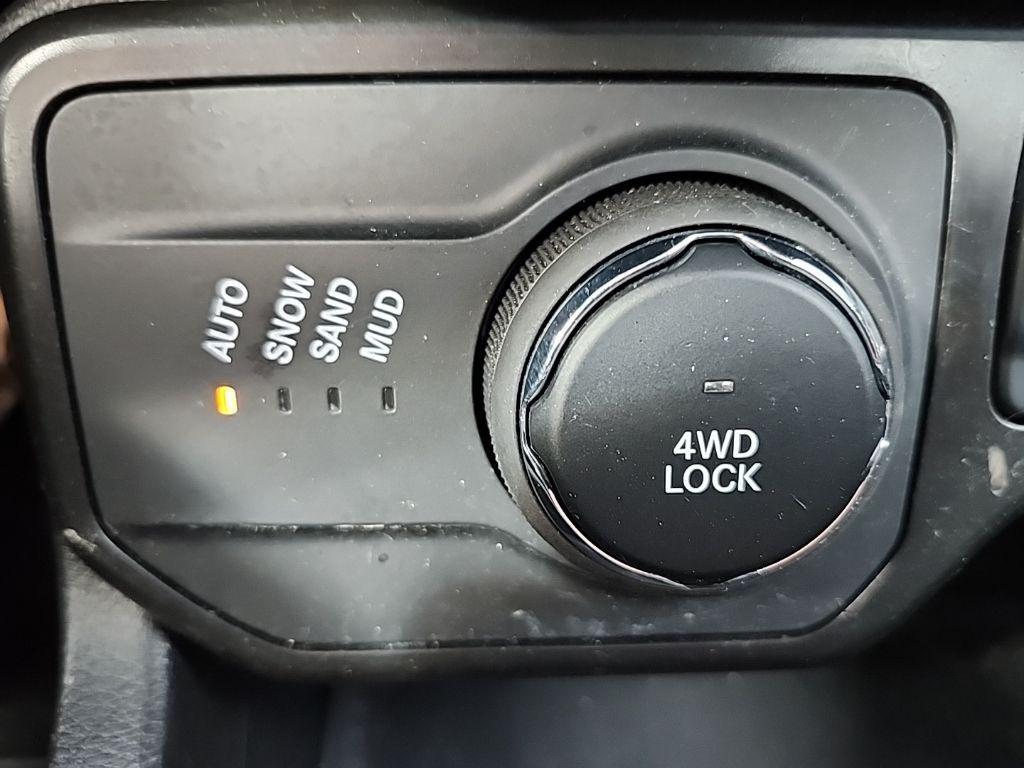 used 2023 Jeep Renegade car, priced at $18,995