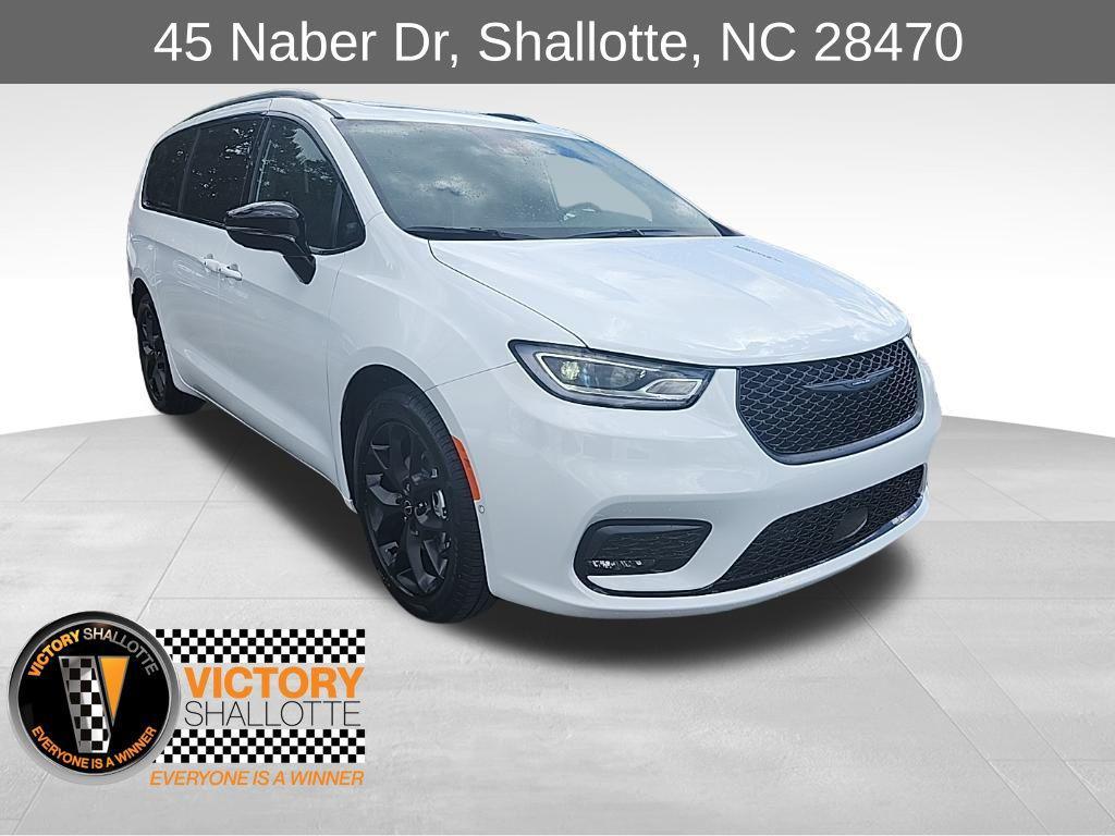 new 2026 Chrysler Pacifica car, priced at $50,129