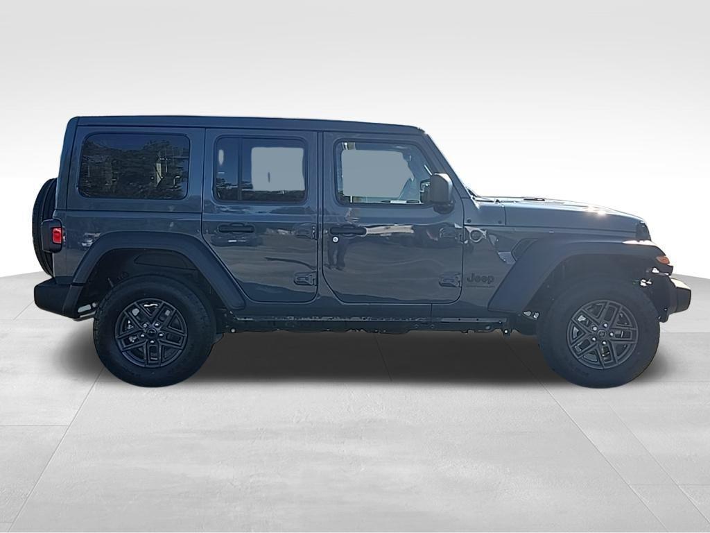 new 2026 Jeep Wrangler car, priced at $47,279