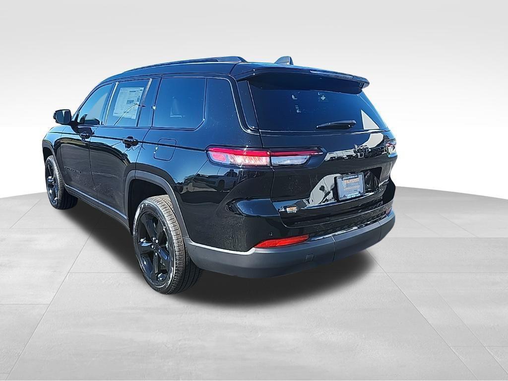 new 2025 Jeep Grand Cherokee car, priced at $46,088