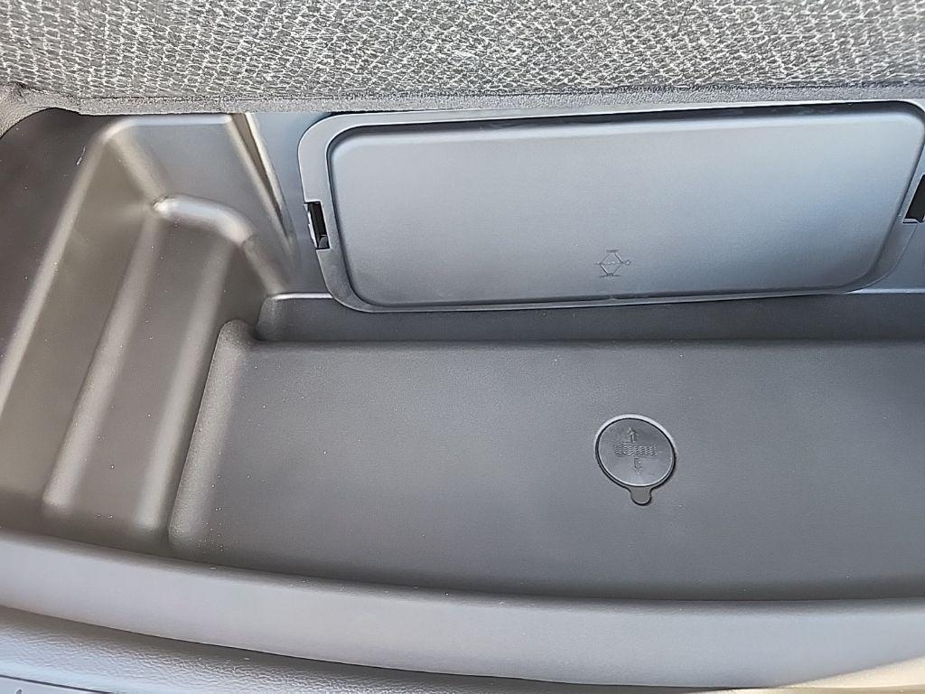 new 2025 Jeep Grand Cherokee car, priced at $46,088