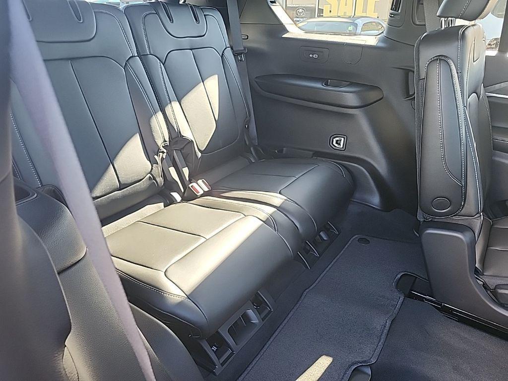 new 2025 Jeep Grand Cherokee car, priced at $46,088