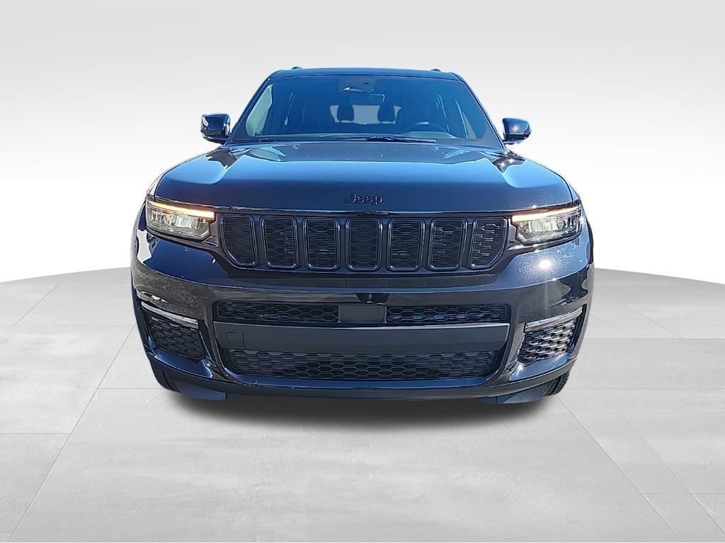 new 2025 Jeep Grand Cherokee car, priced at $46,088