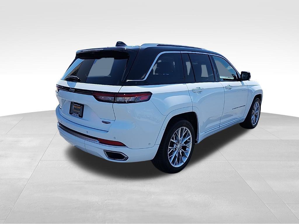 used 2022 Jeep Grand Cherokee car, priced at $38,495